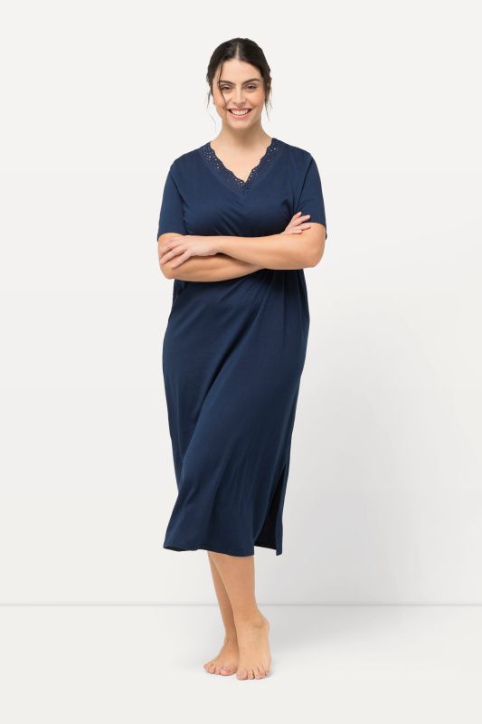 Chemise de nuit en modal mélangé, manches courtes et broderies ajourées