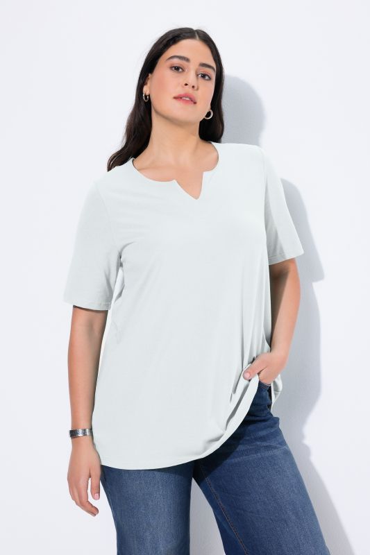 T-shirt manches courtes et col tunisien, coupe évasée