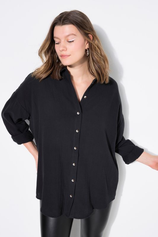 Chemisier en mousseline, oversize. Col classique, manches longues