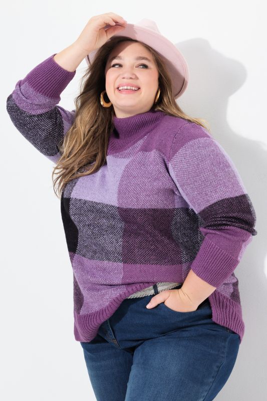 Pull à col montant et manches longues, motif à carreaux