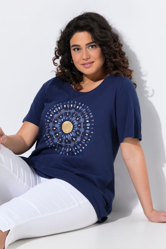 T-shirt motif mandala à col rond et manches courtes, coupe évasée