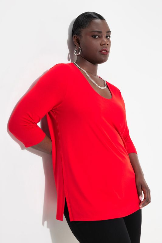 T-shirt manches 3/4, décolleté rond et profond