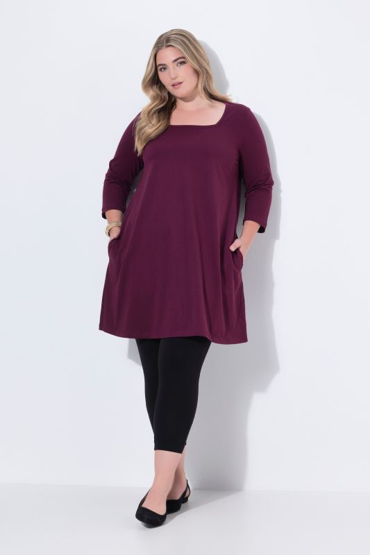 T-shirt long, coupé évasée, décolleté carré et manches 3/4