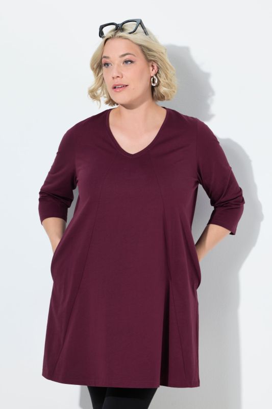 T-shirt long, décolleté en V et manches 3/4, coutures fantaisie, coupe évasée