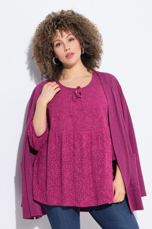Blouse smockée à pois, décolleté rond et manches 3/4, coupe évasée