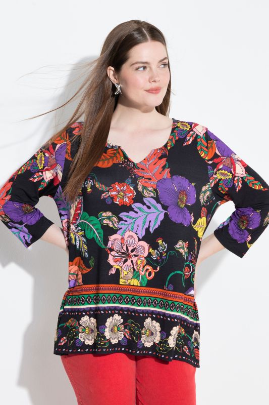 T-shirt col tunisien et manches 3/4, motif champêtre et coupe évasée