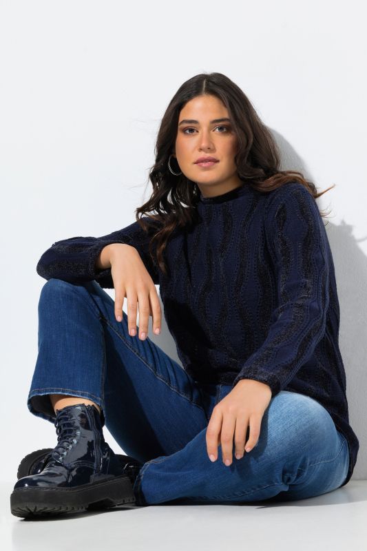 Pull col ras du cou et manches longues, maille chenille