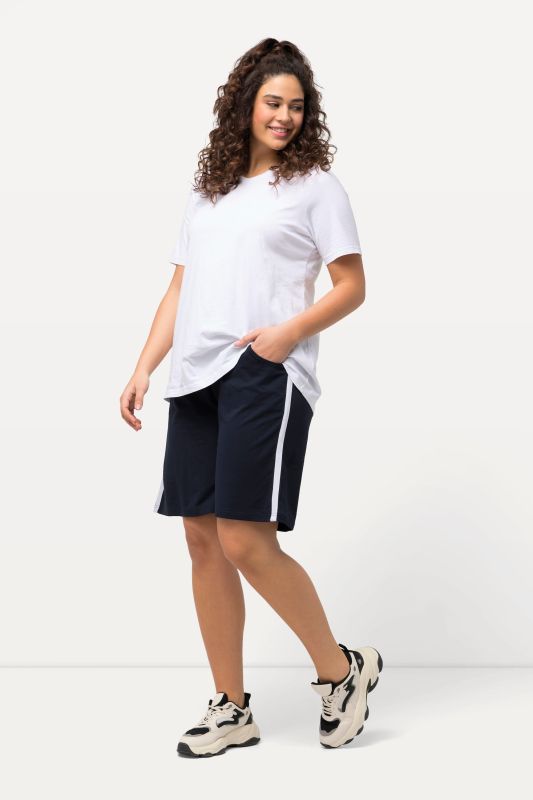 Short en jersey à taille élastique. Jambe large et cordon