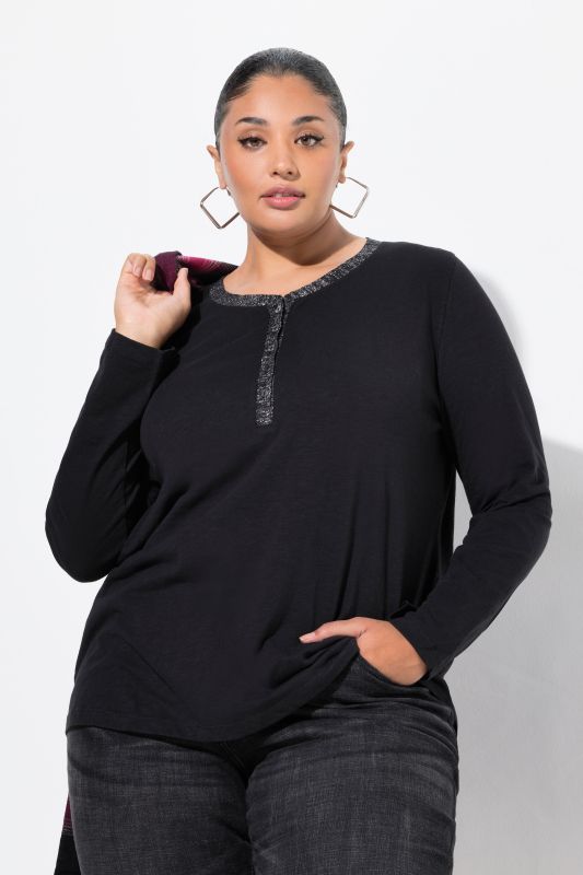 T-shirt encolure en V, patte de boutonnage en tissu pailleté, manches longues