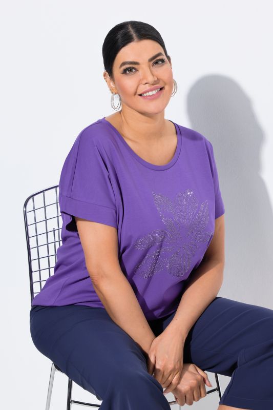 T-shirt oversize. Motif grande fleur. Encolure ronde et manches courtes