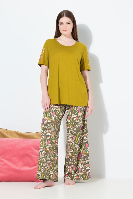 Pyjama, motif cachemire, col rond, manches courtes