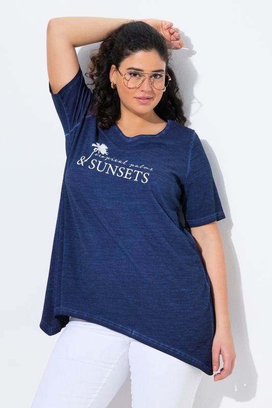 T-shirt, cold dyed, coupe évasée, col V, manches courtes