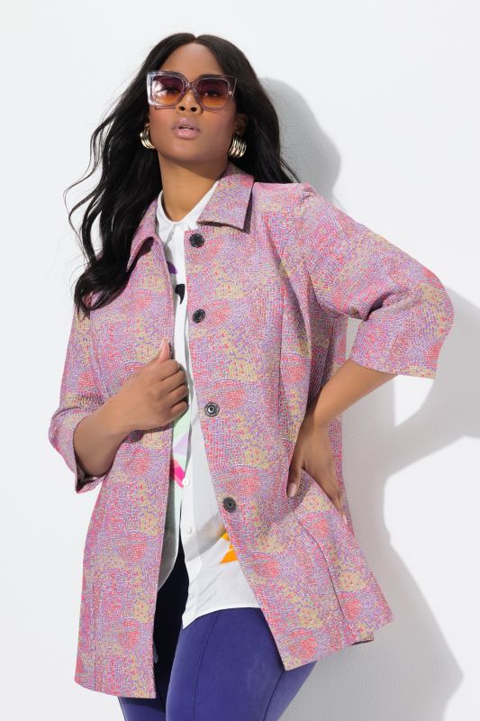 Veste à col chemise et manches 3/4. Motif graphique