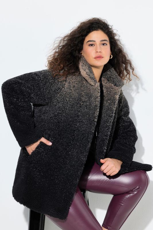 Manteau en fausse fourrure