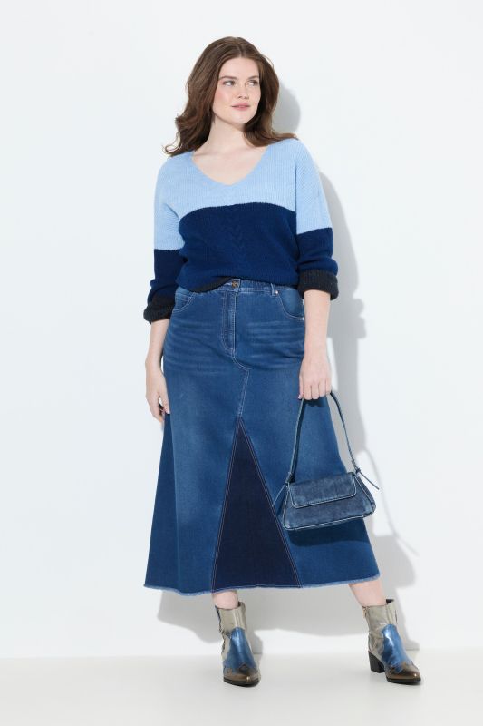 Jupe en jean, denim stretch et ourlet frangé, coupe évasée
