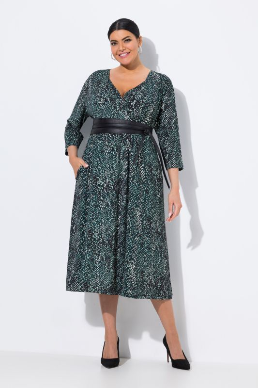 Robe midi en jersey, motif peau de serpent, décolleté en V et manches 3/4