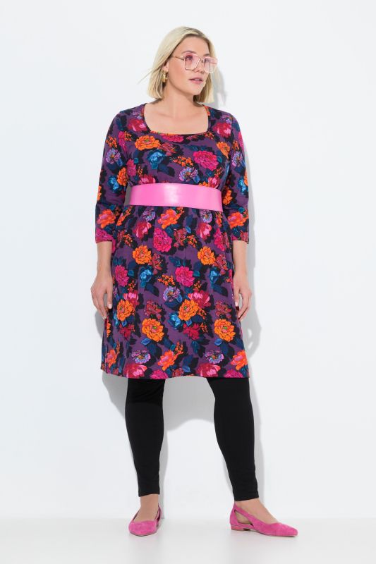 Robe évasée en jersey, encolure carré et manches 3/4