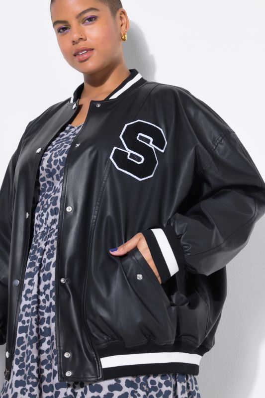 Veste en simili, style université américaine. Bords-côtes à rayures