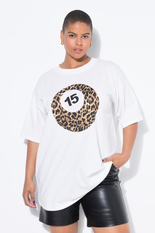 T-shirt oversize. Manches courtes. Motif boule de billard