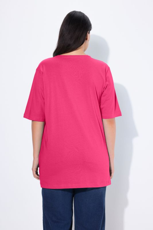 T-shirt coupe Relaxed Fit, décolleté en V et manches courtes