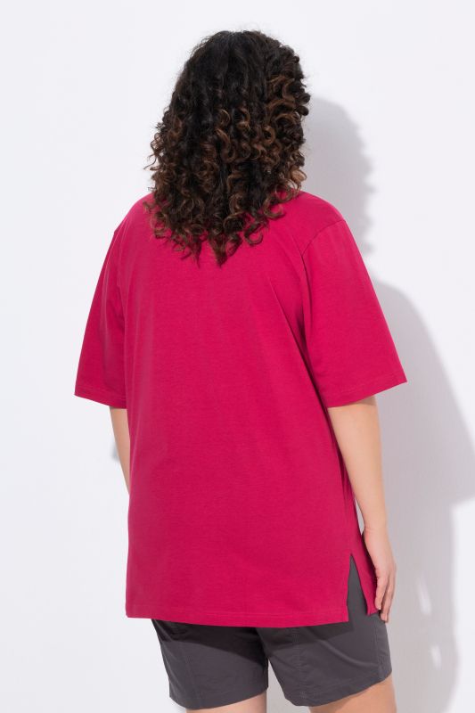 T-shirt coupe Relaxed Fit, décolleté en V et manches courtes