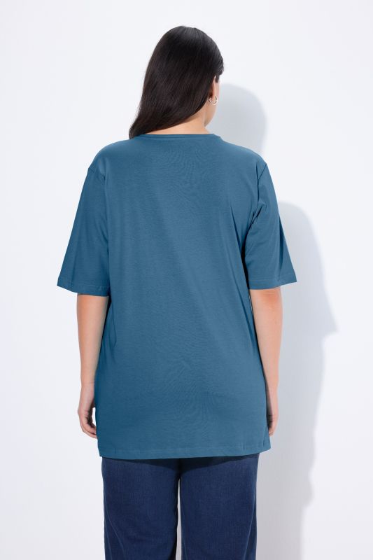 T-shirt coupe Relaxed Fit, décolleté en V et manches courtes