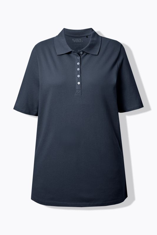 Polo en maille piquée. Patte de boutonnage en velours. Manches courtes