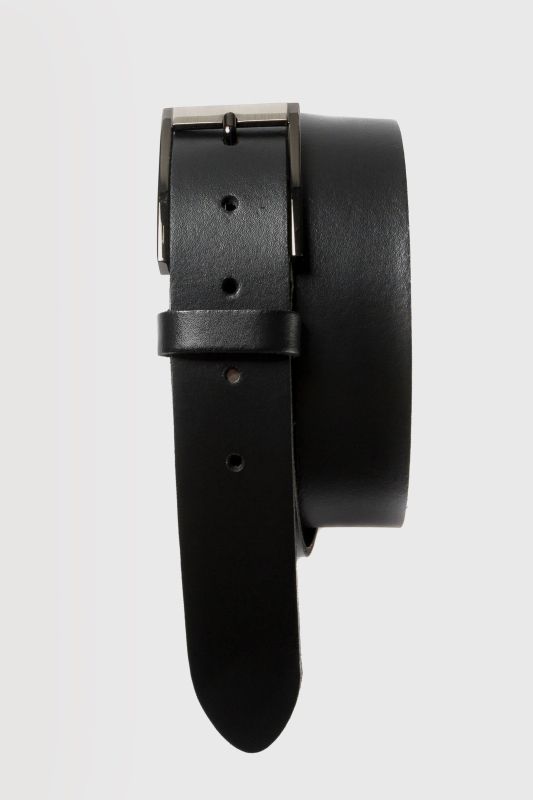 Ceinture en cuir pleine fleur