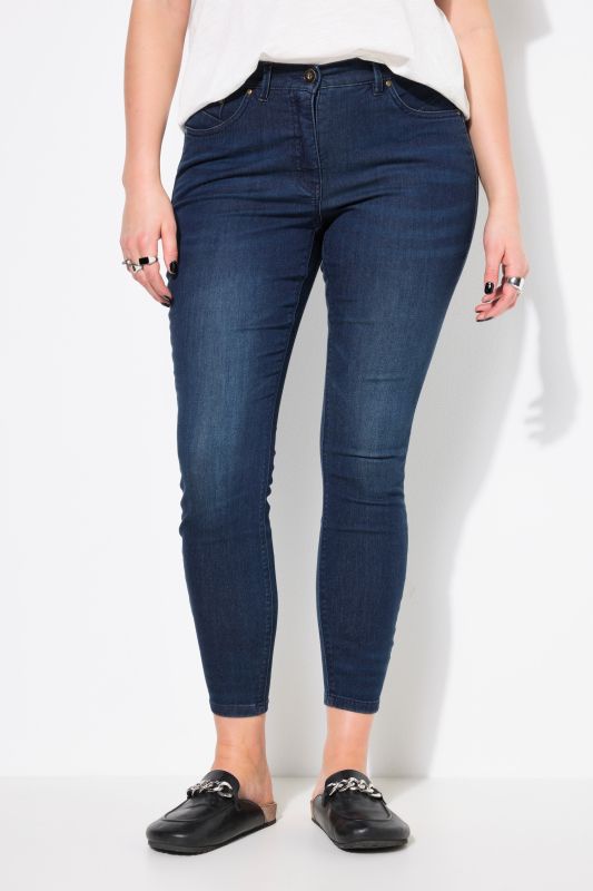 Coupe skinny 5 poches étroite