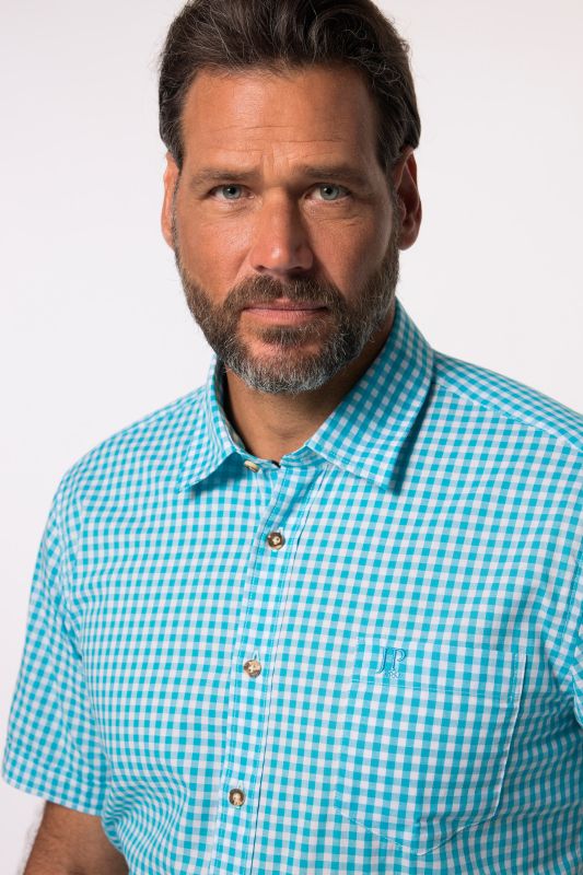Chemise s'inspirant des tenues traditionnelles bavaroises, manches courtes et col Kent, coupe Modern Fit