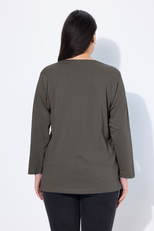 T-shirt coupe Relaxed Fit, décolleté en V et manches longues