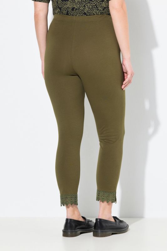 Legging 7/8. Bas de jambe en dentelle. Coton bio