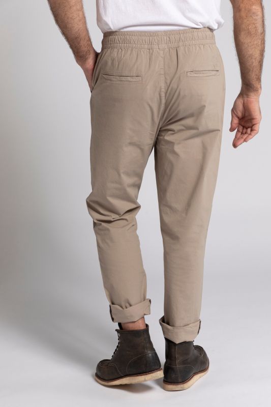 Pantalon à enfiler FLEXNAMIC®. Taille élastique. Coupe Tapered Loose Fit.