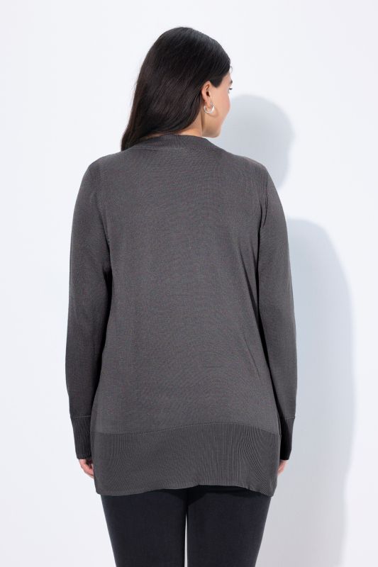Cardigan en maille fine, encolure en V et patte de boutonnage