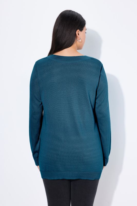 Pull col en V, manches longues, maille fine et douce