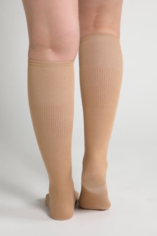 Mi-bas de contention à compression élevée