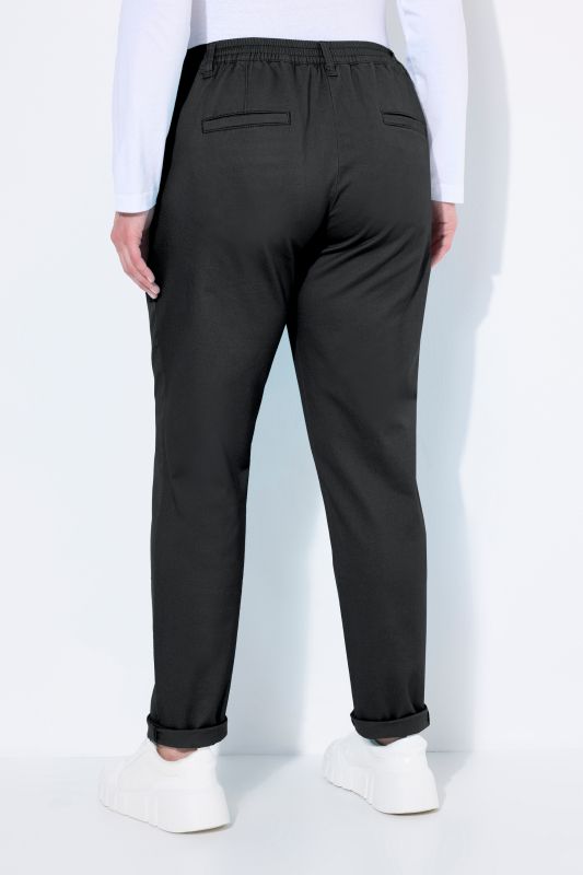 Chino Rena. Jambe carotte. Taille partiellement élastique