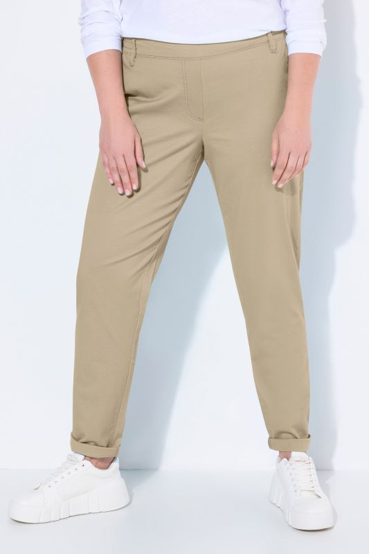Chino Rena. Jambe carotte. Taille partiellement élastique