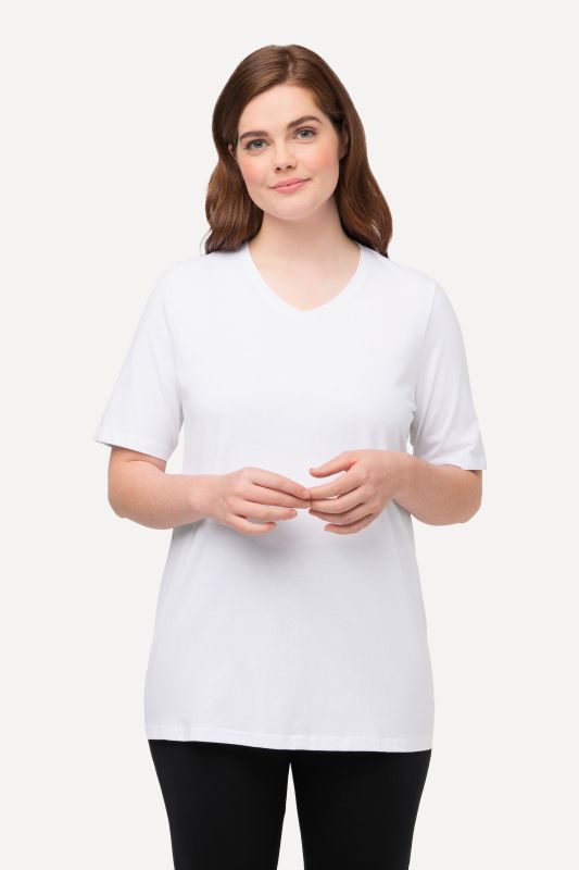 T-shirts en coton bio. Col en V et manches courtes. Lot de 2