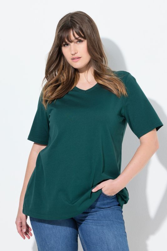 T-shirts en coton bio. Col en V et manches courtes. Lot de 2