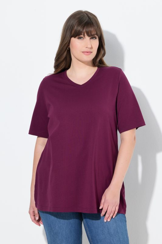 T-shirts en coton bio. Col en V et manches courtes. Lot de 2