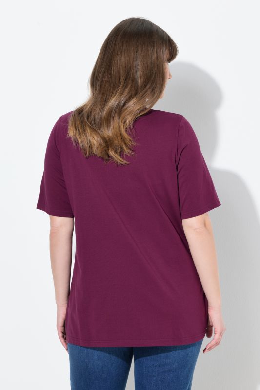 T-shirts en coton bio. Col en V et manches courtes. Lot de 2