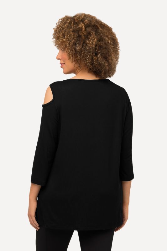 T-shirt avec découpes, encolure bateau et manches 3/4, coupe évasée