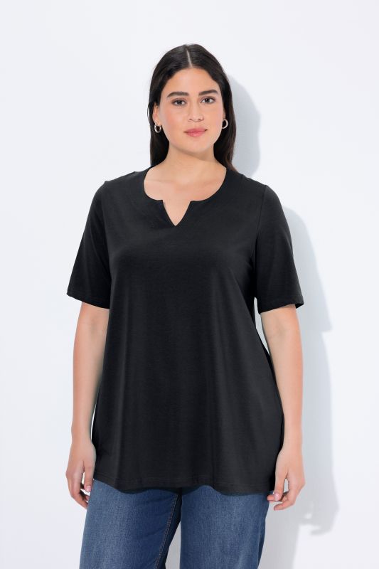 T-shirt manches courtes et col tunisien, coupe évasée
