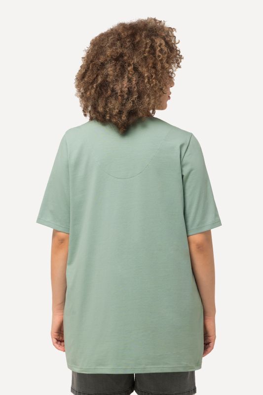 T-shirt manches courtes et col tunisien, coupe évasée