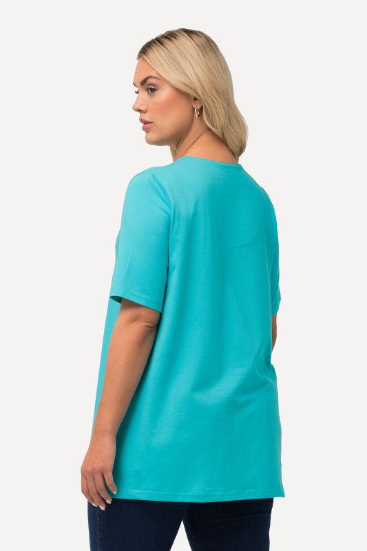 T-shirt manches courtes et col tunisien, coupe évasée