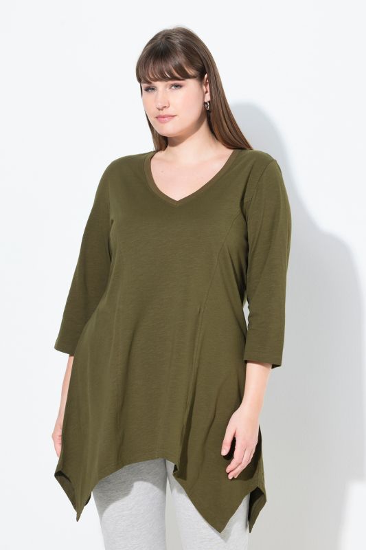 T-shirt, finition en pointe, col en V, manches 3/4, coton bio