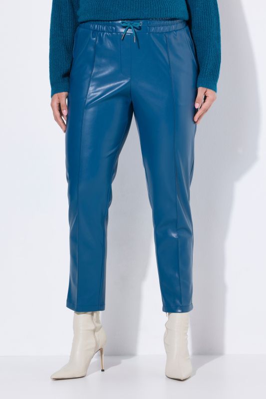 Pantalon 7/8 en similicuir. Passepoils et taille élastique