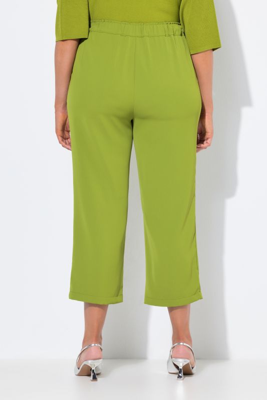 Pantalon 7/8 à pinces. Taille élastique