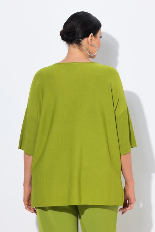 Pull oversize, encolure en V et manches courtes
